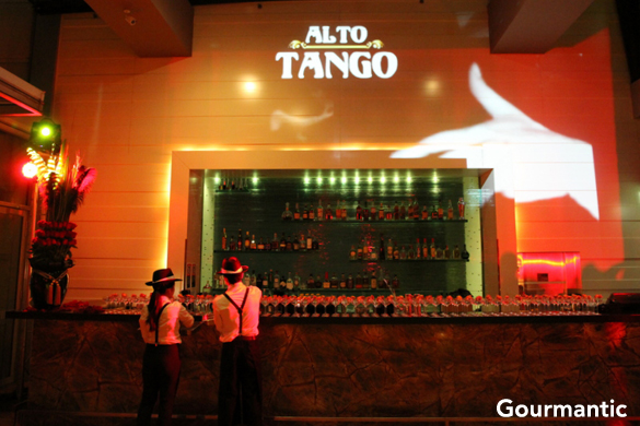 Alto Tango at Zeta Bar