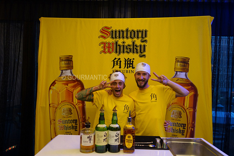 Suntory Whisky & Kakubin Highballs